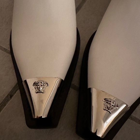 Versace UNISEX Western ankle boots NEW (AUTHENTIC) - Picture 12 of 16